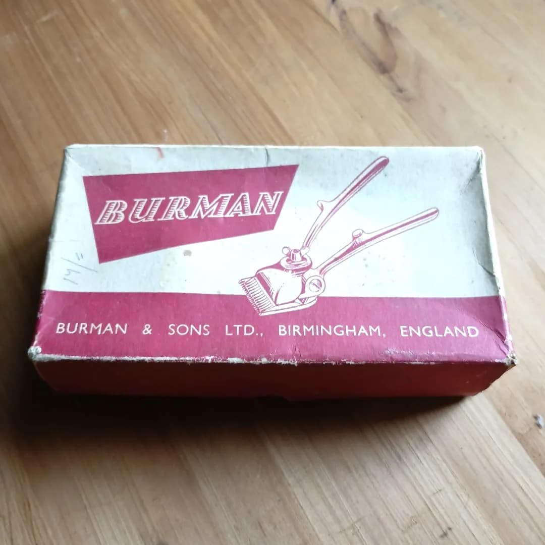 Vintage Burman & Sons Hand-Cranked Hair Clippers in Original Box