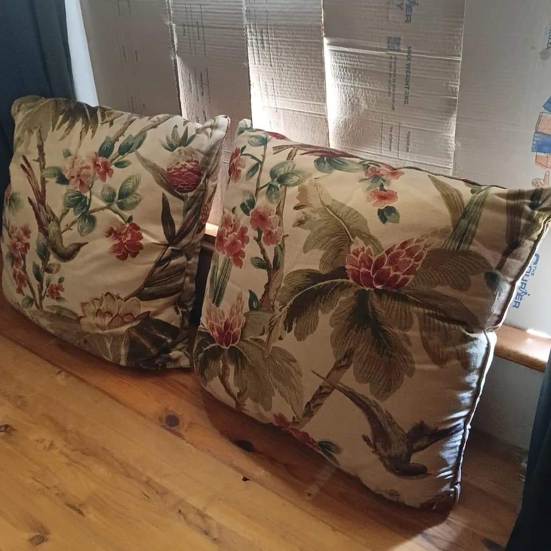 Vintage Floral & Bird Botanical Scatter Cushions - Pair